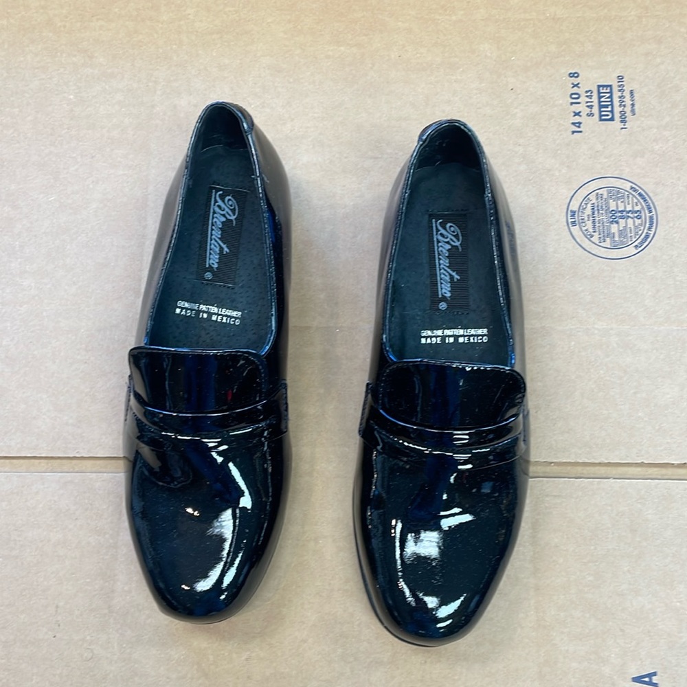 Black Patent Leather Slip on Tuxedo Shoes Size 6 Wide New